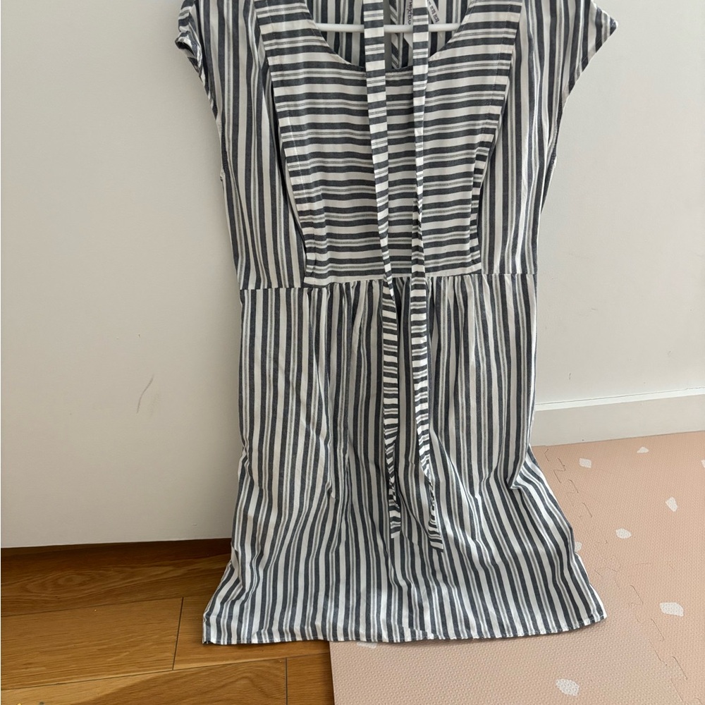 Striped V-Neck Tie-Front Women's Dress - Black & White